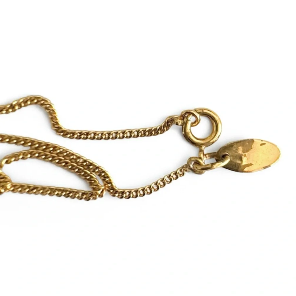 💗VINTAGE CHANEL With ”CHANEL” Filigree Pendant Gold-Plated 16-Inch Necklace